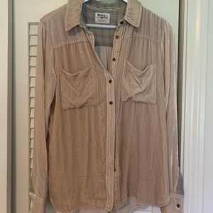 Holding Horses Anthropologie silk viscose shirt